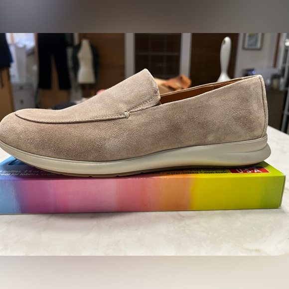 Samuel Hubbard women’s tan suede loafers, 8.5M, never worn. - Picture 8 of 13